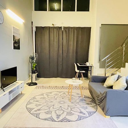 Minimalist Loft2 DeCentrum WifiNetflix Kajang Exterior foto