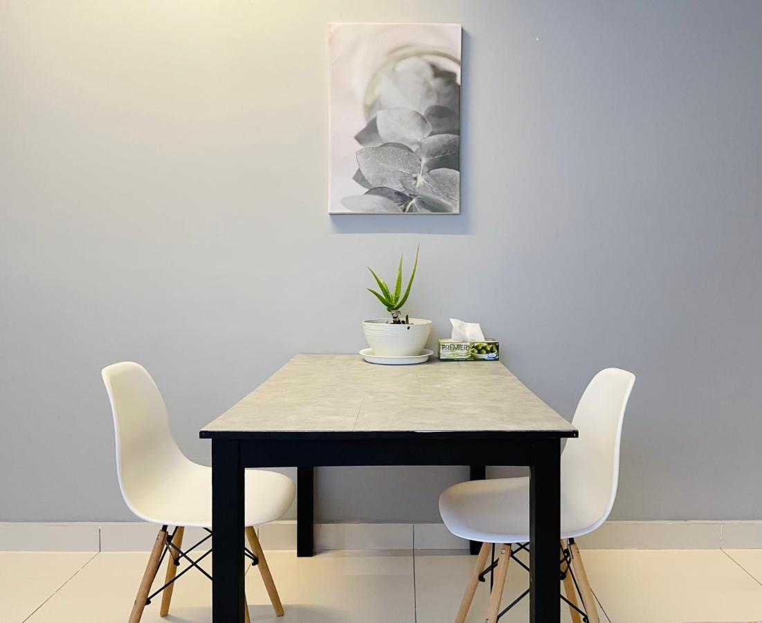 Minimalist Loft2 DeCentrum WifiNetflix Kajang Exterior foto